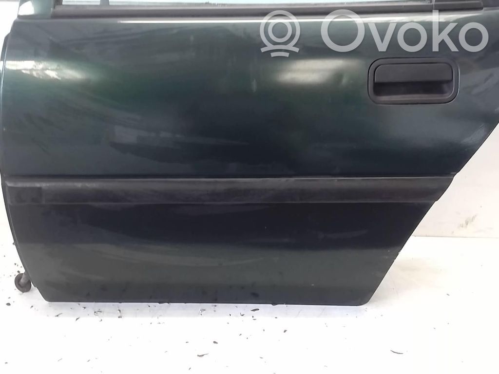 Opel Vectra A Puerta trasera 