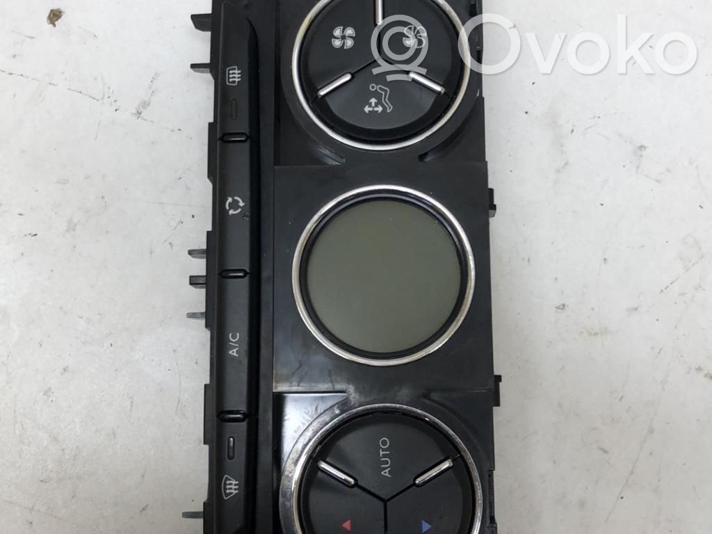 Citroen DS3 Climate control unit 