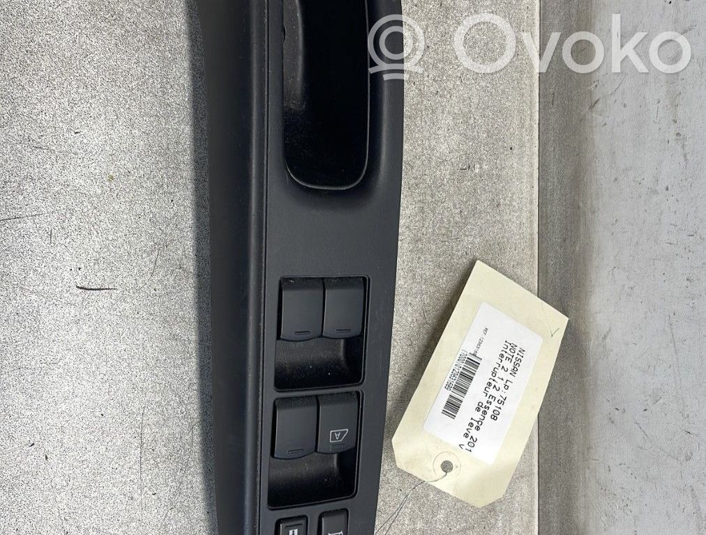 Electric window control switch   1111