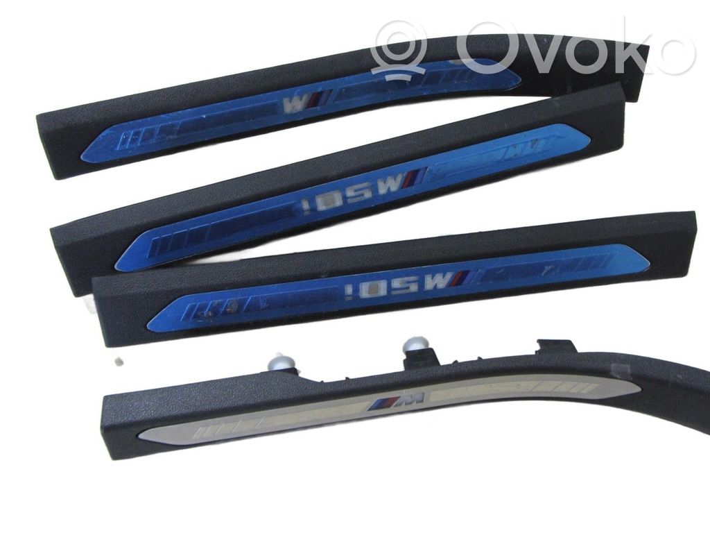 Listwa progowa boczna   7434257,7434239,7434257BMW,7434258,M50I,MPAKIET