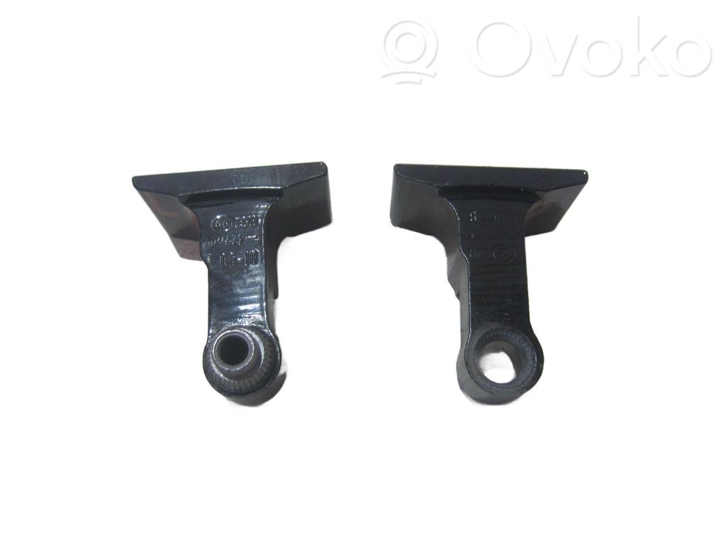 BMW X3 G01 Front door upper hinge 