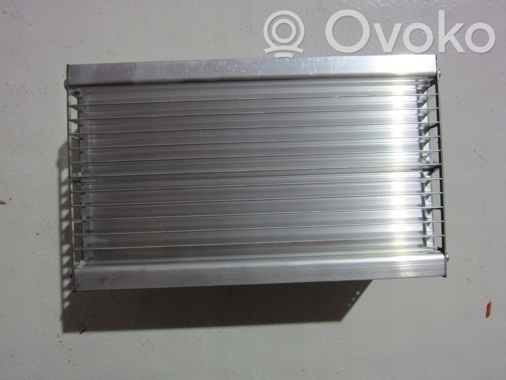 BMW 5 F10 F11 Amplificator sunet 