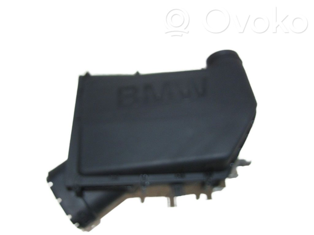 BMW 5 F10 F11 Obudowa filtra powietrza 