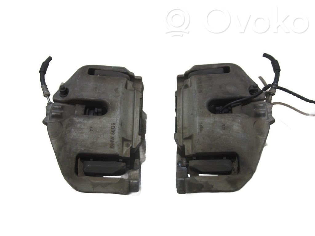 BMW 7 F01 F02 F03 F04 Передний суппорт 