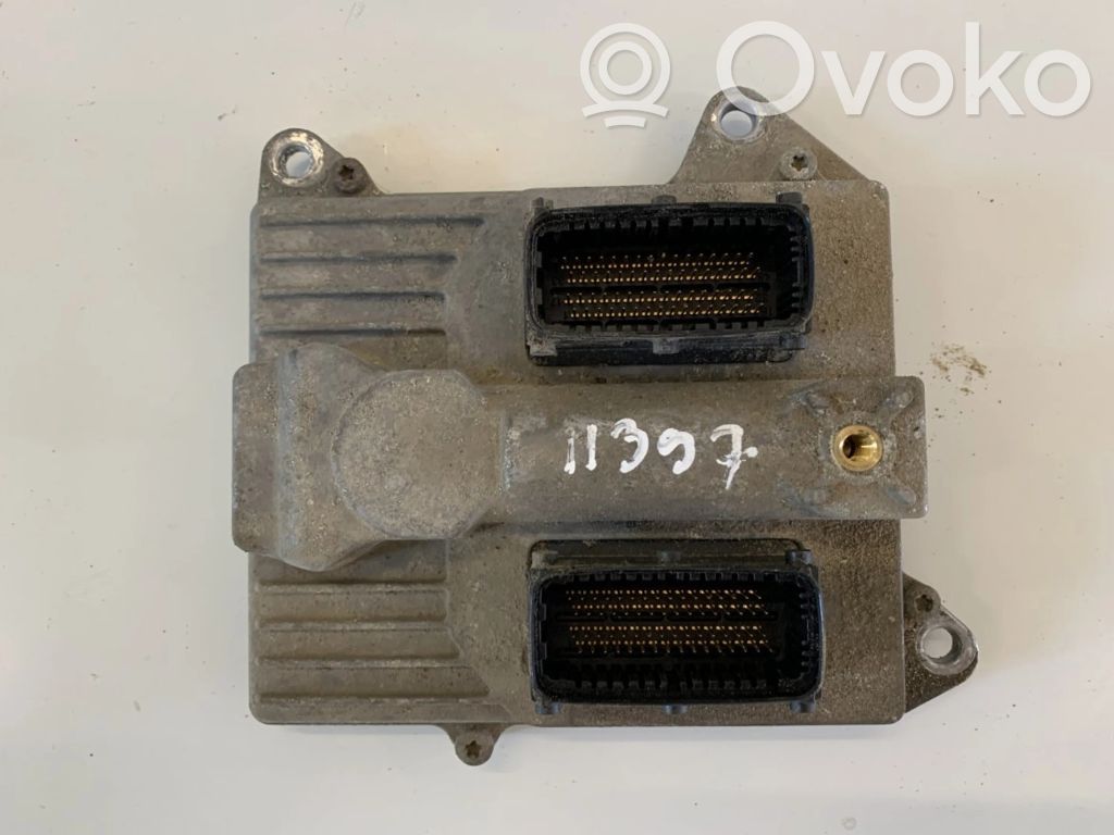 Engine control unit/module   5WK91105,5WK91105