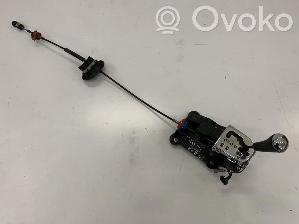 Peugeot 208 I Gear shifter/selector 