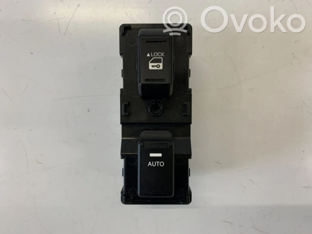 KIA Sorento Electric window control switch 