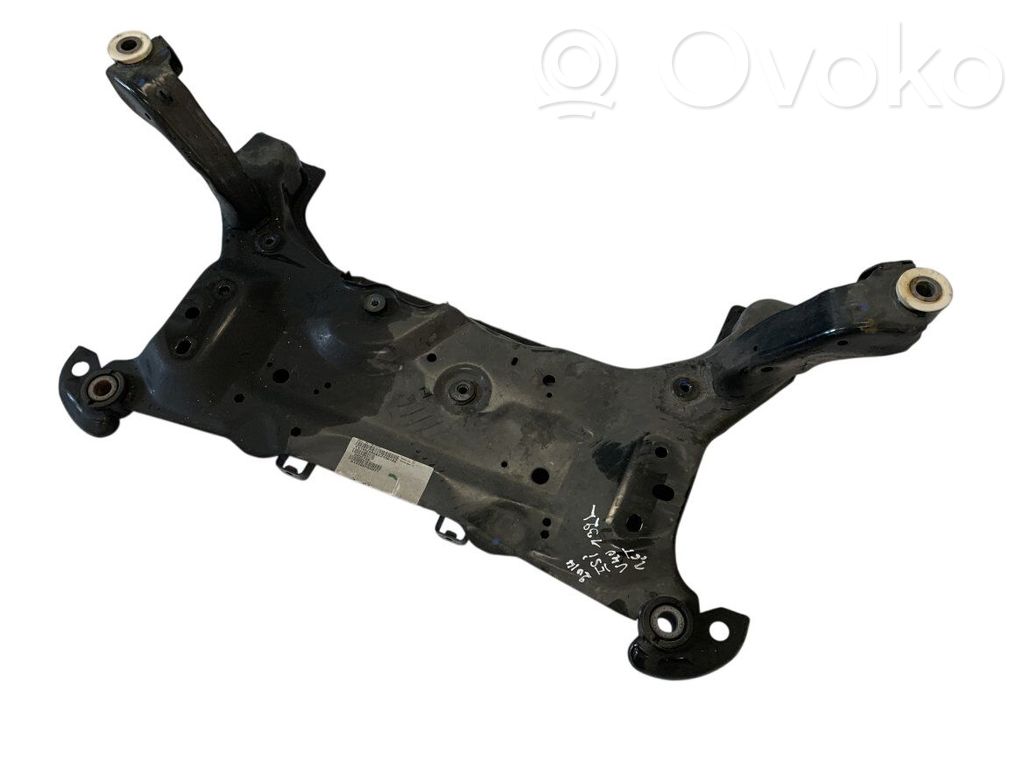 Volvo V40 Front subframe 