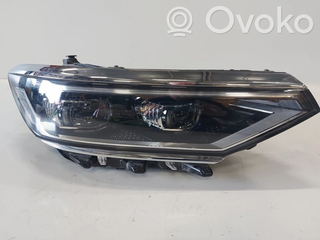 Volkswagen PASSAT B8 Etu-/Ajovalo 