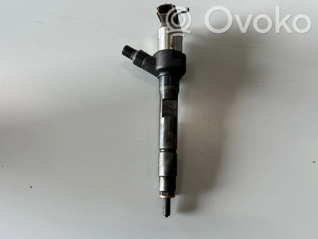 Mazda CX-7 Inyector de combustible 