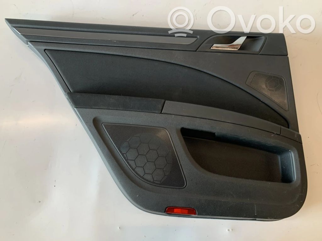 Skoda Superb B6 (3T) Boczki / Poszycie drzwi tylnych 