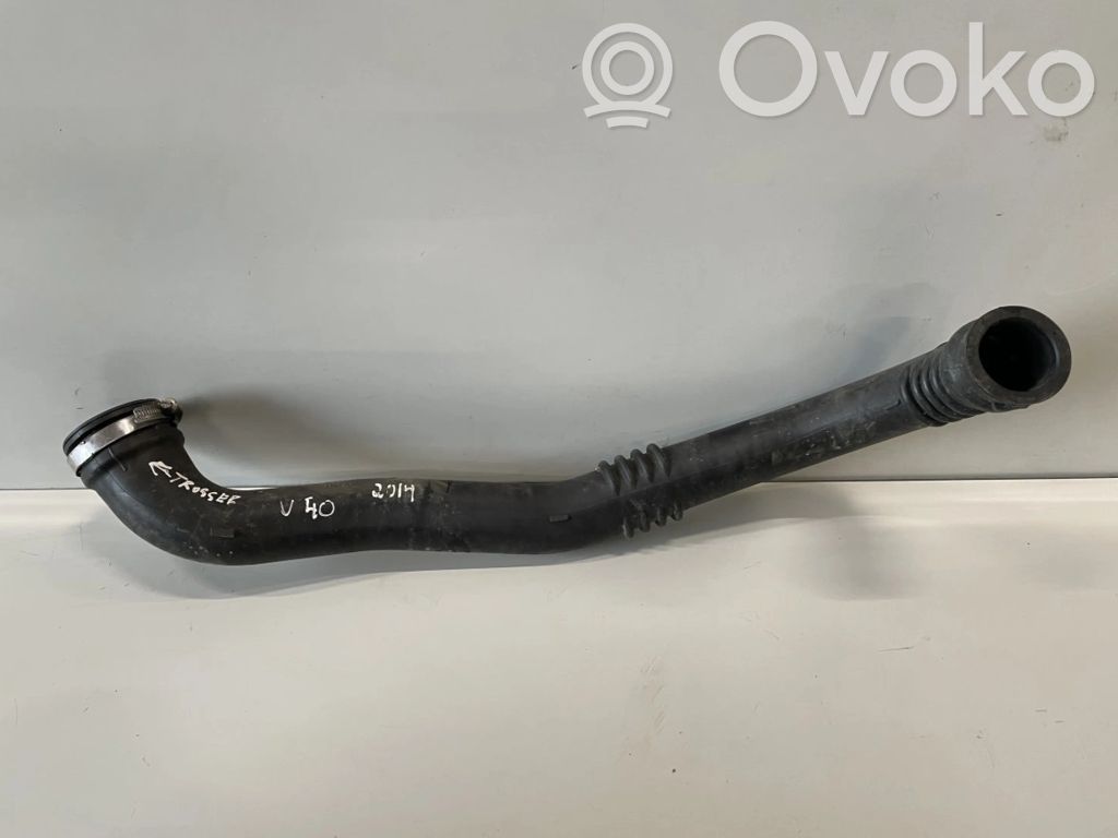 Volvo V40 Ansaugrohr Ansaugschlauch Turbolader 