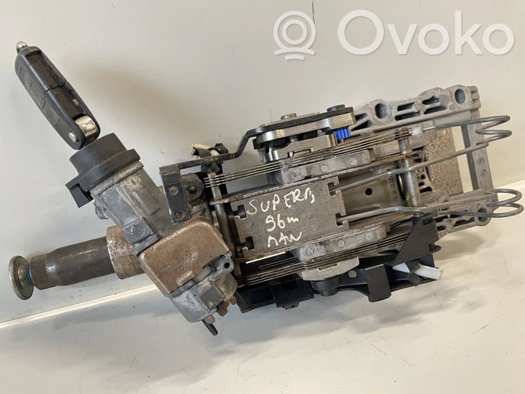 Volkswagen PASSAT B5.5 Steering wheel axle 