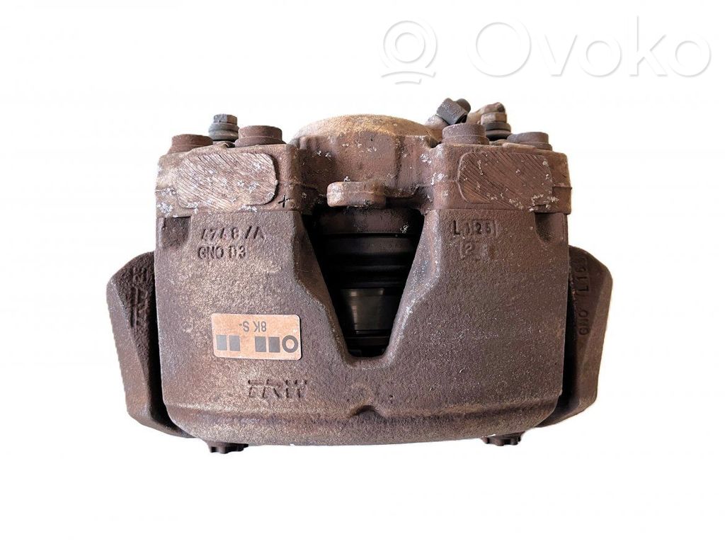 Audi A4 S4 B8 8K Etujarrusatula 