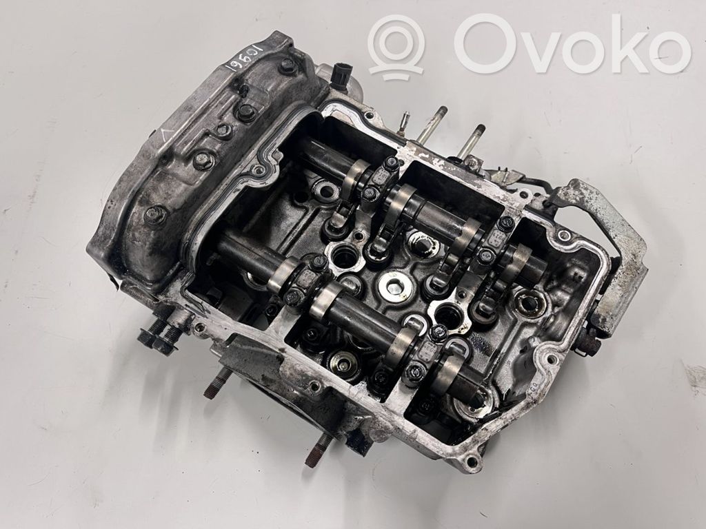 Subaru Forester SH Other cylinder head part 