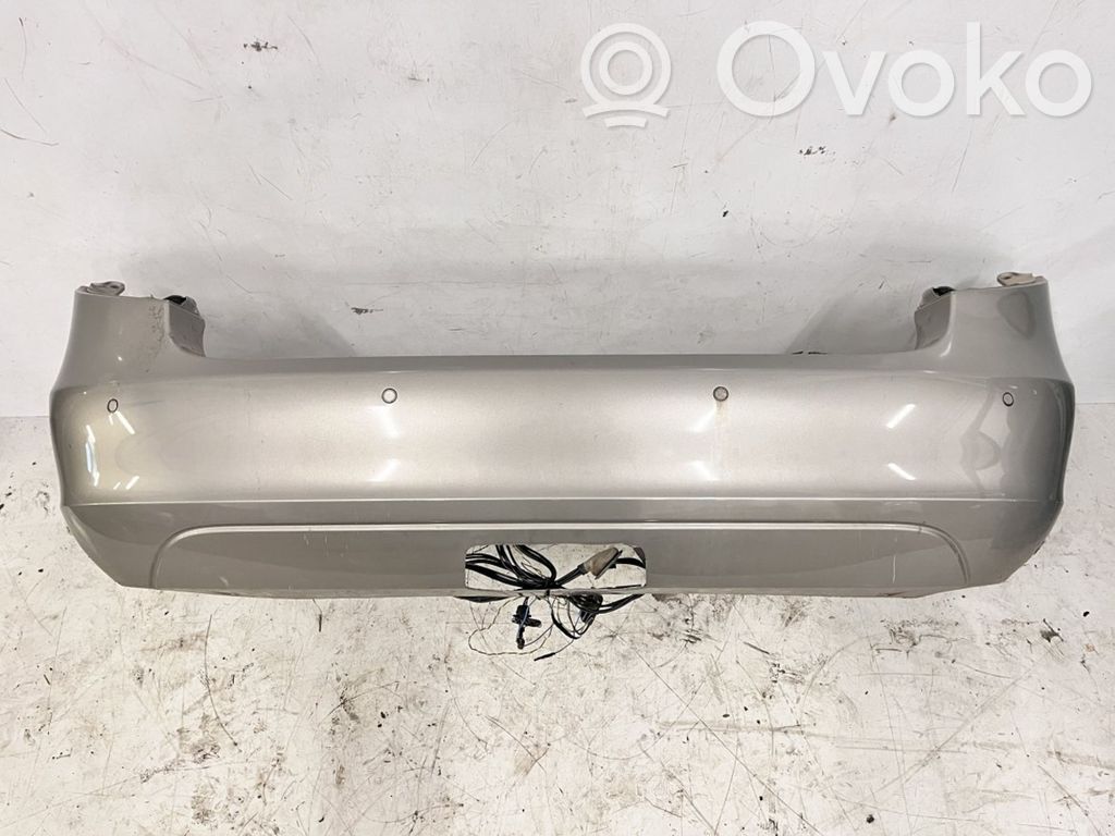 Skoda Fabia Mk2 (5J) Parachoques 