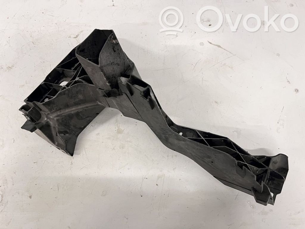Audi Q7 4M Halterung Scheinwerfer 