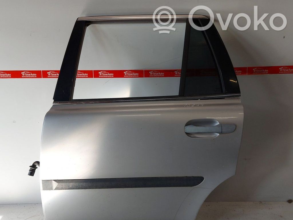 Volvo XC90 Galinės durys 