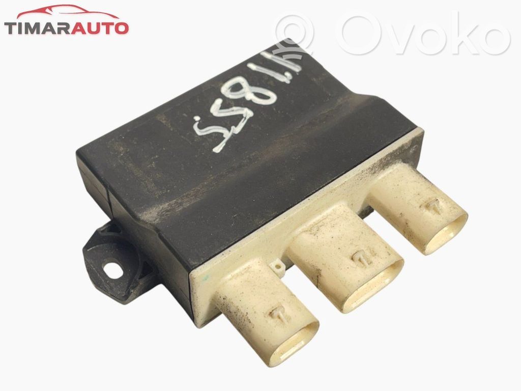Ford Kuga II Tailgate/trunk control unit/module 