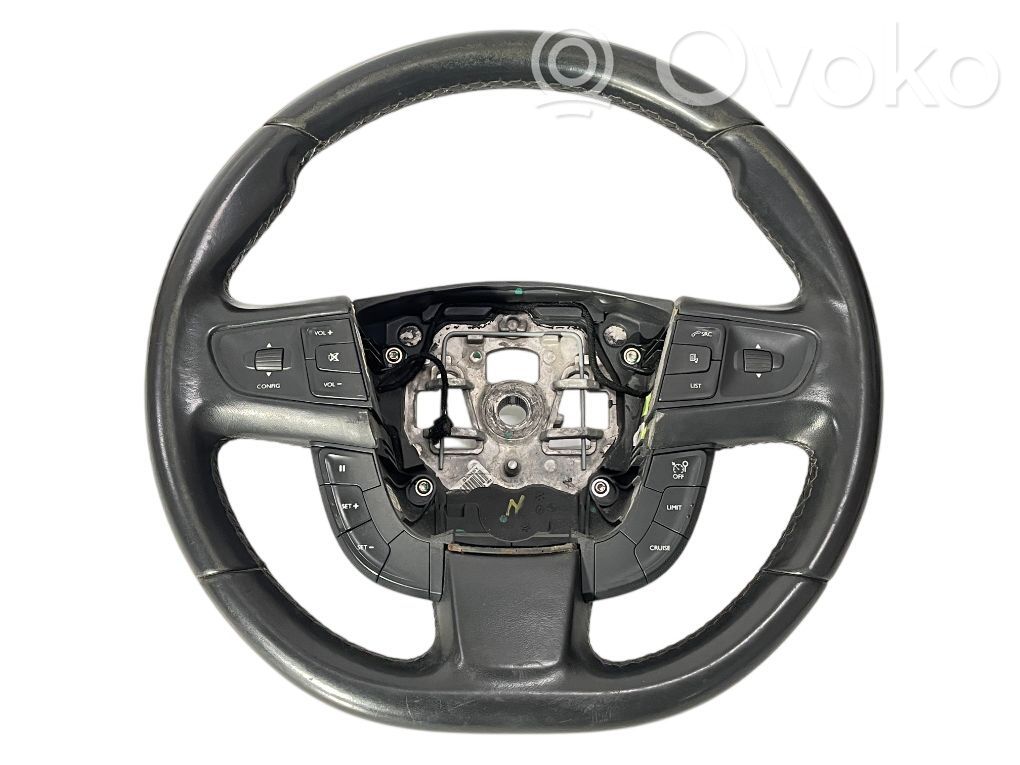 Peugeot 508 Steering wheel 