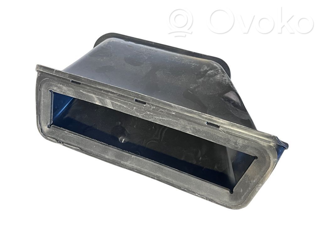Volkswagen Tiguan Allspace Air intake duct part 
