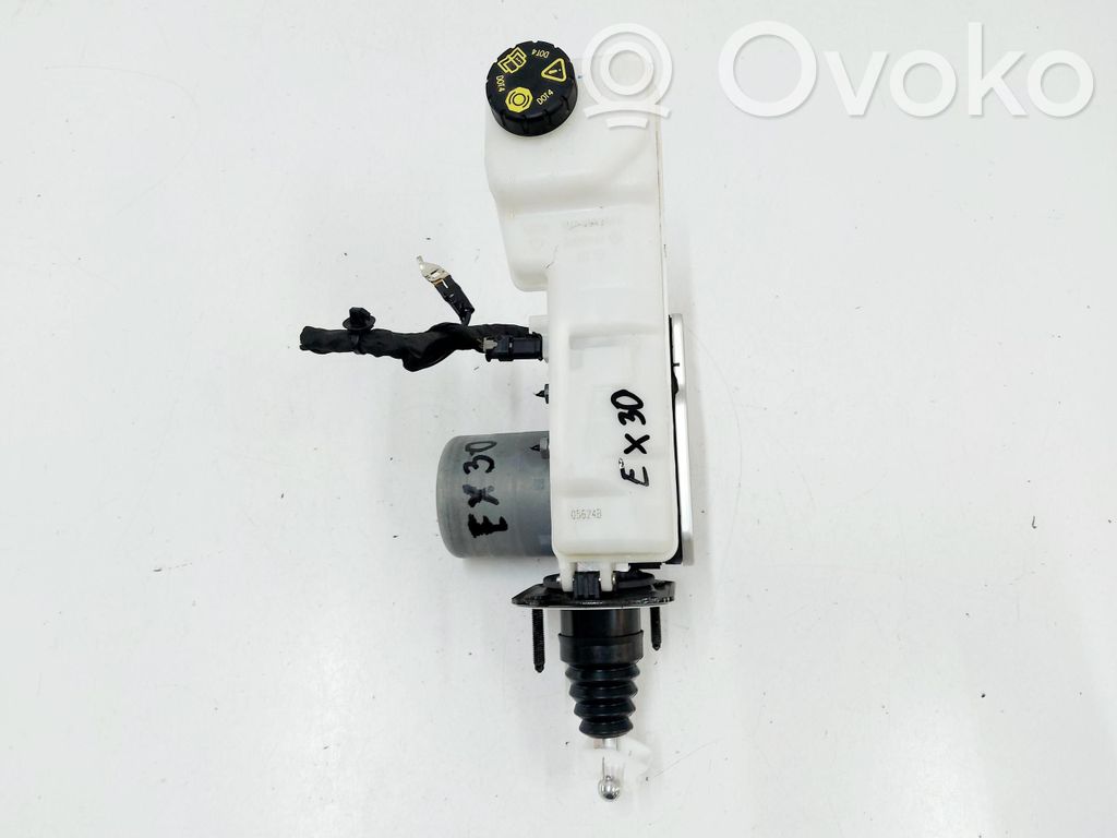 Volvo EX30 Servofrână 