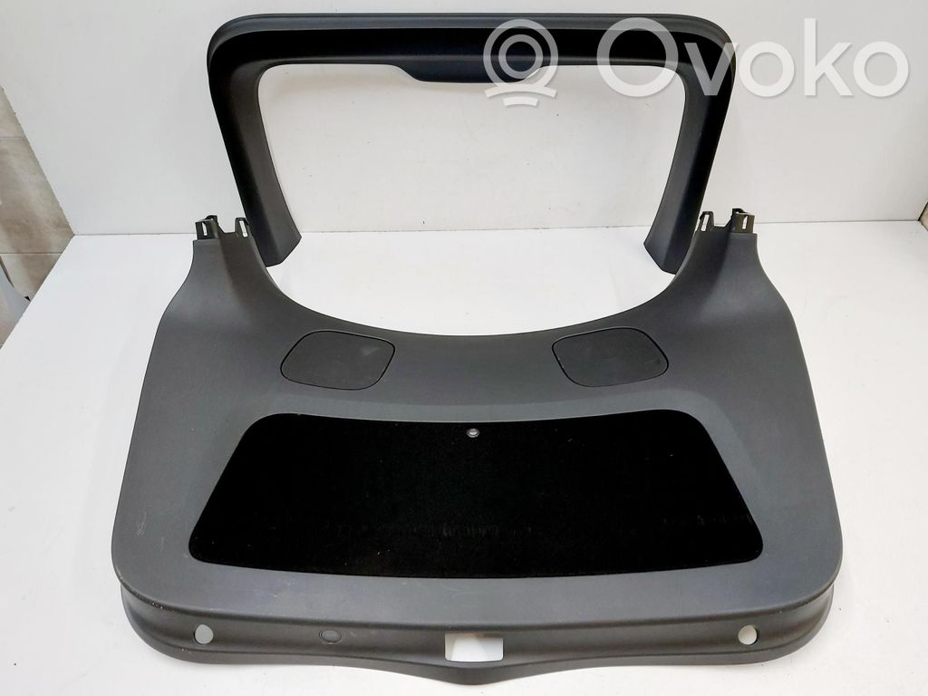 Tesla Model Y Pokrywa paki 