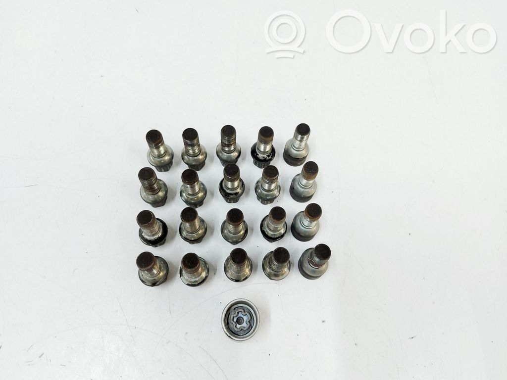 Tuercas/tornillos