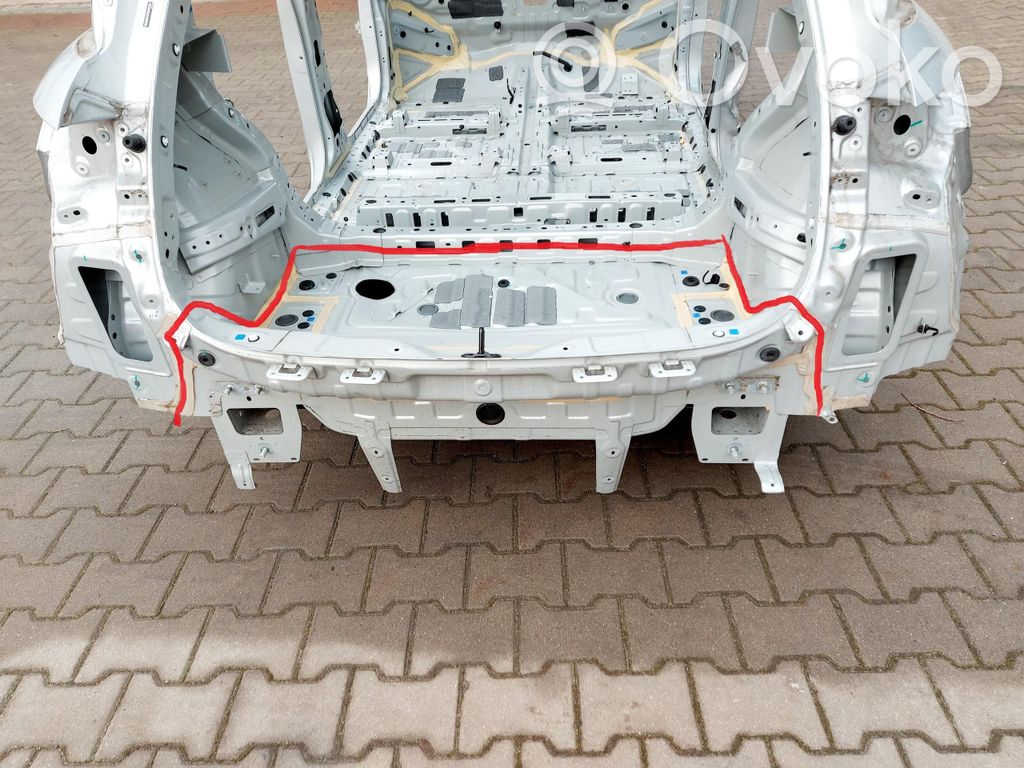 Trunk bottom trim panel