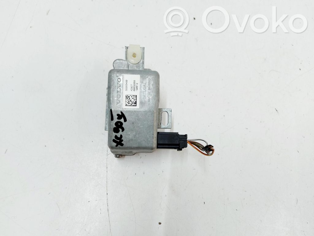 Ohjauspyörän lukitus   32283480,32283480