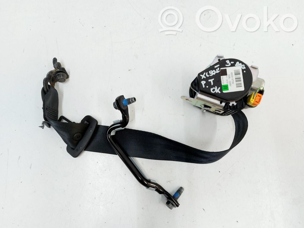 Volvo XC90 Cinturón trasero 