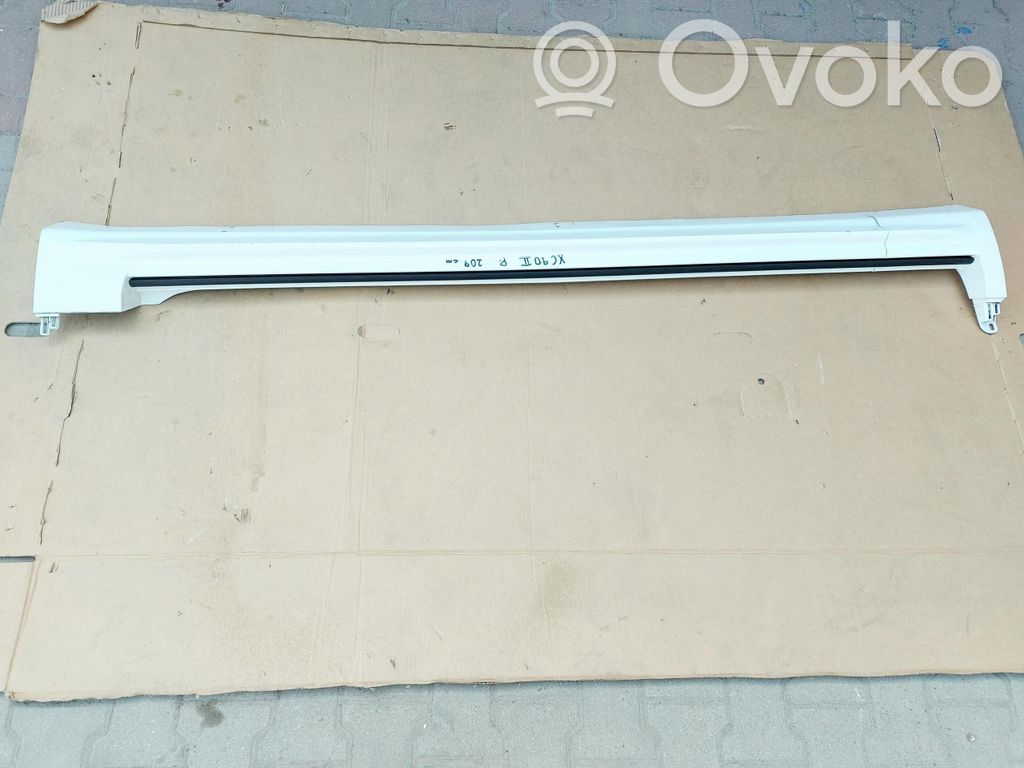 Volvo XC90 Etukynnys (korin osa) 