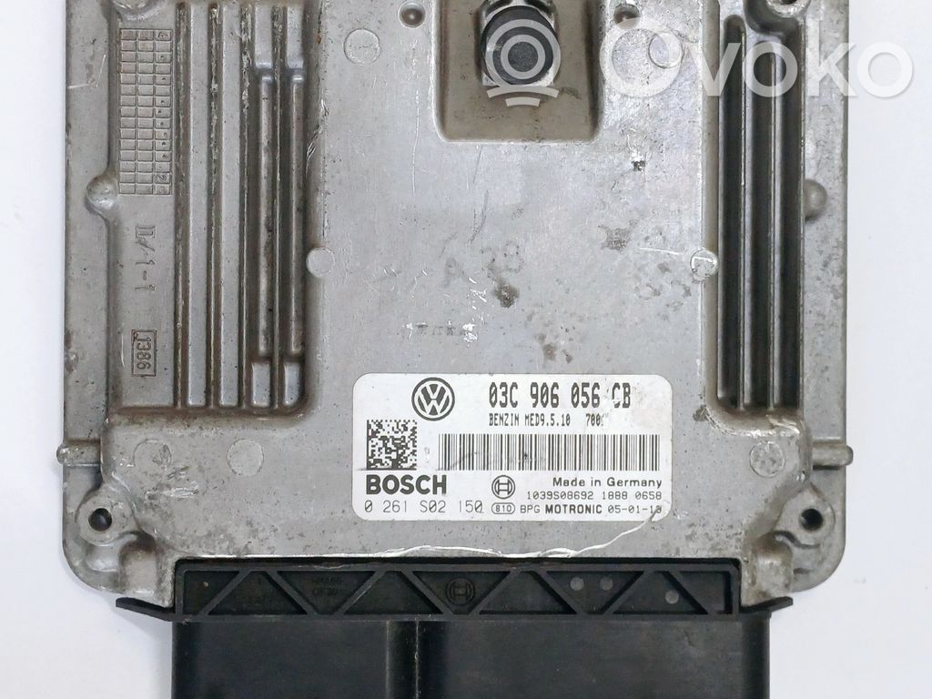 Volkswagen Golf V Engine control unit/module 