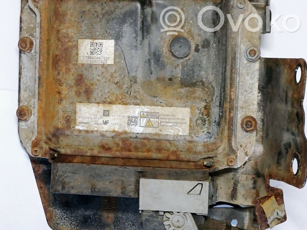 Opel Zafira B Engine control unit/module 