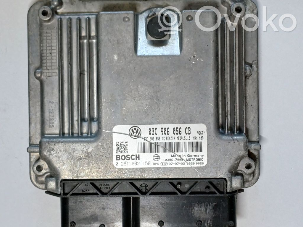 Volkswagen Golf V Engine control unit/module 
