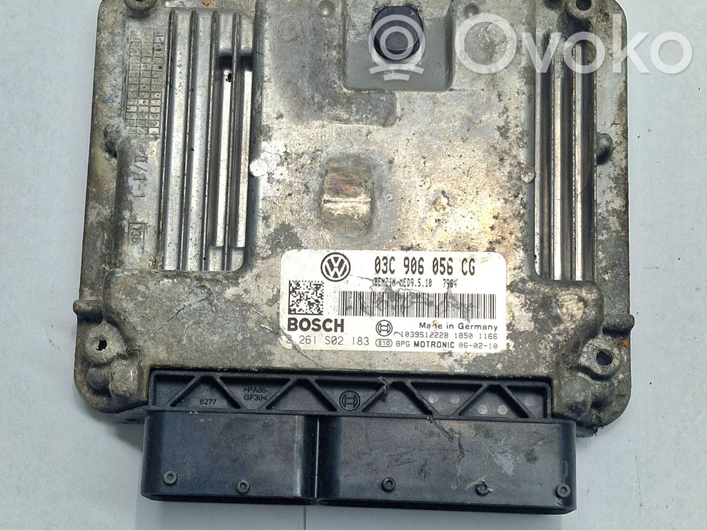Volkswagen Golf V Engine control unit/module 