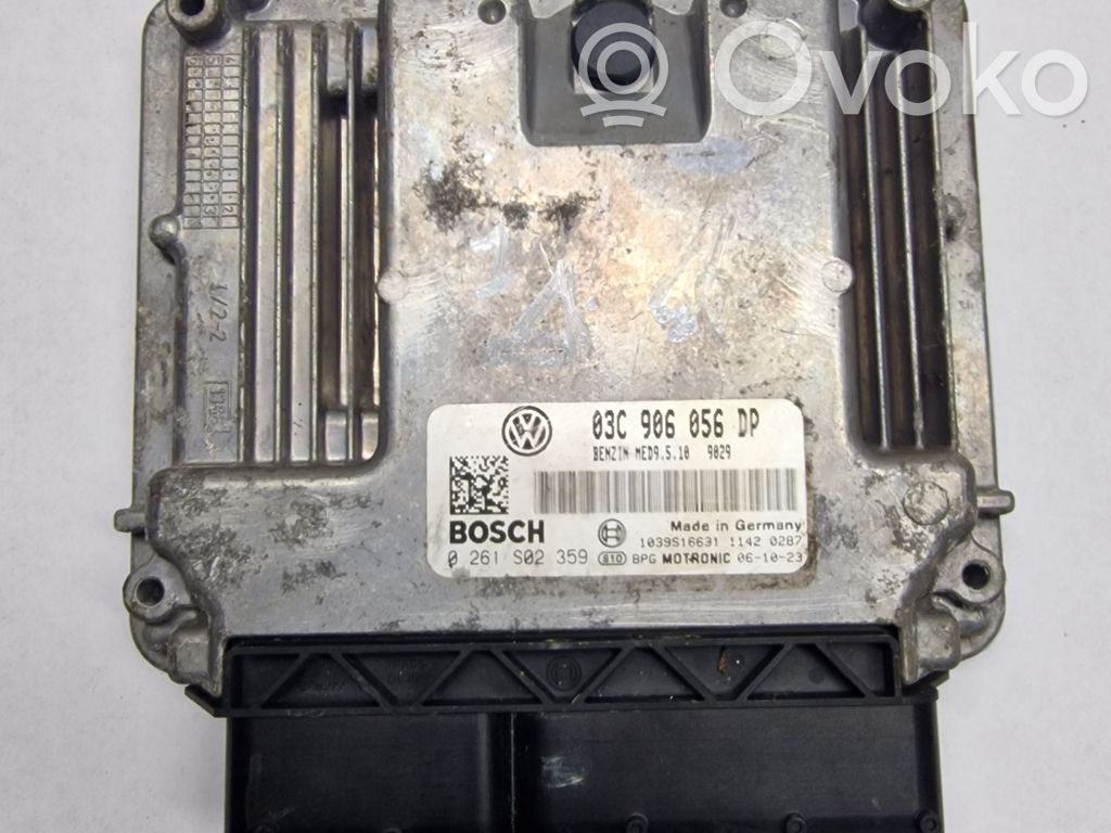 Volkswagen Golf V Engine control unit/module 
