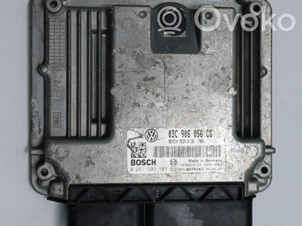 Volkswagen Golf V Engine control unit/module 