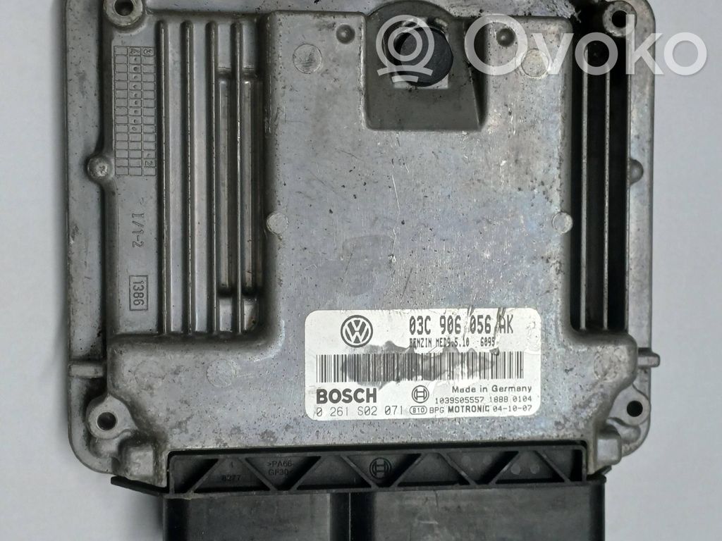 Volkswagen Golf V Engine control unit/module 