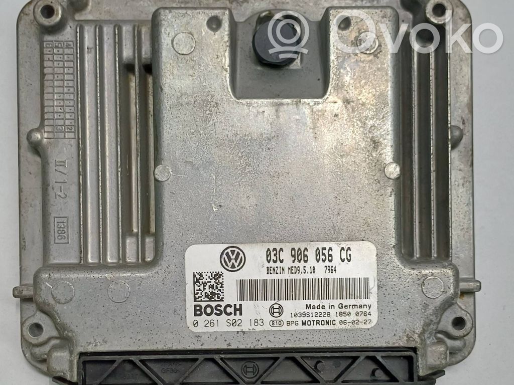 Volkswagen Golf V Engine control unit/module 