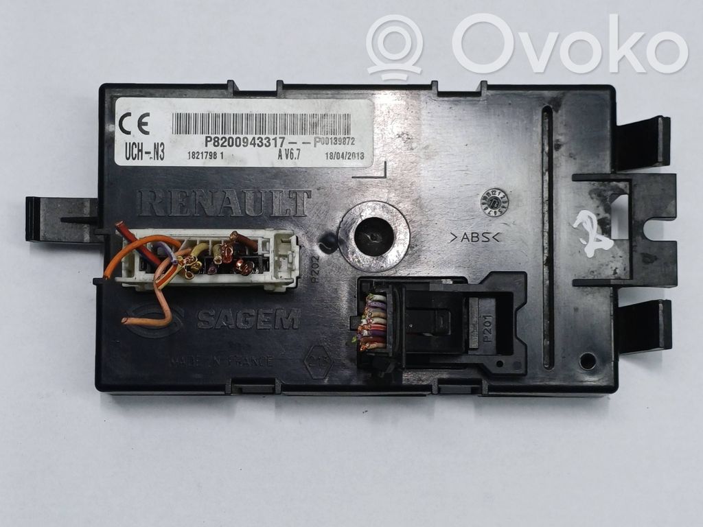 Renault Trafic II (X83) Comfort/convenience module 