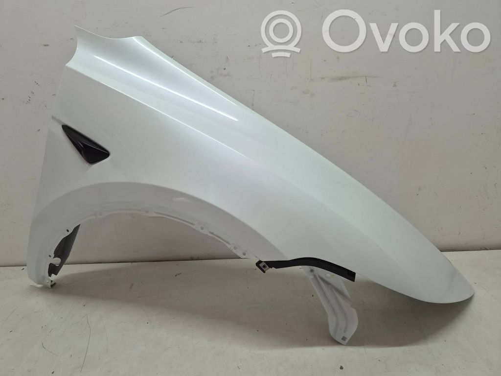 Tesla Model Y Juniper Крыло 