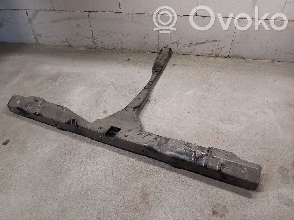 Radiator support slam panel bracket