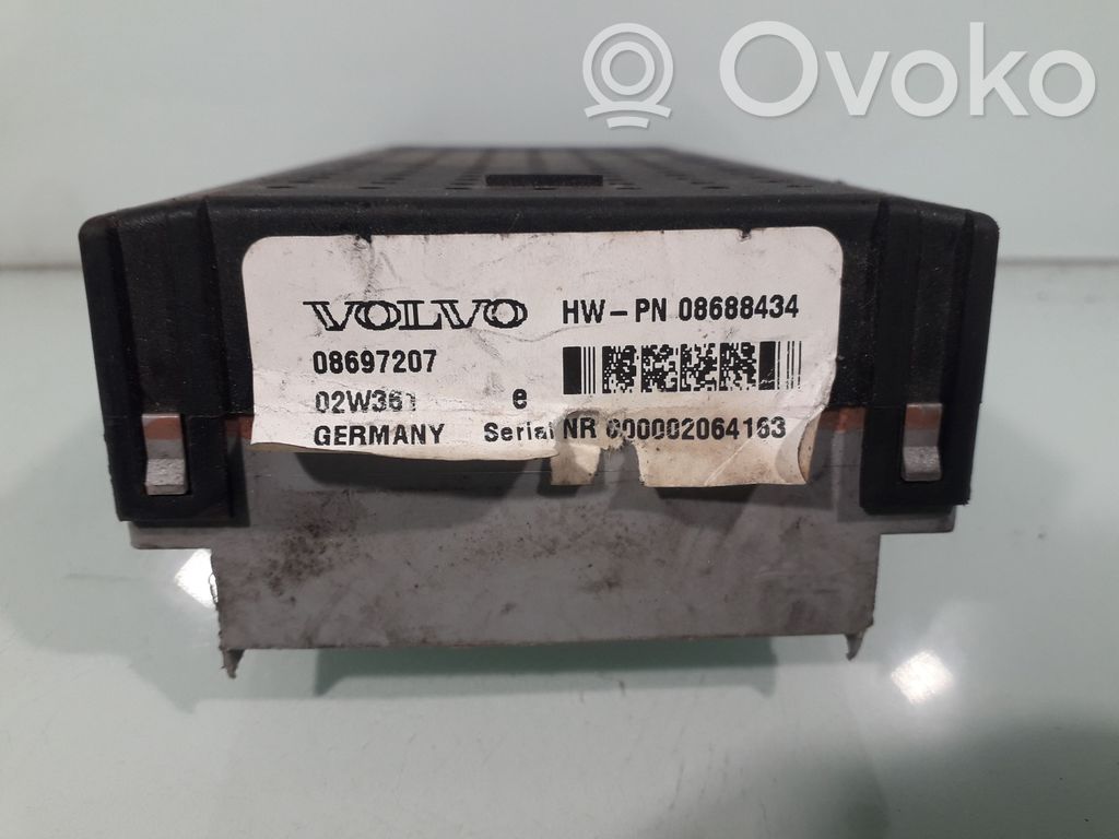 Volvo V70 Relay mounting block 