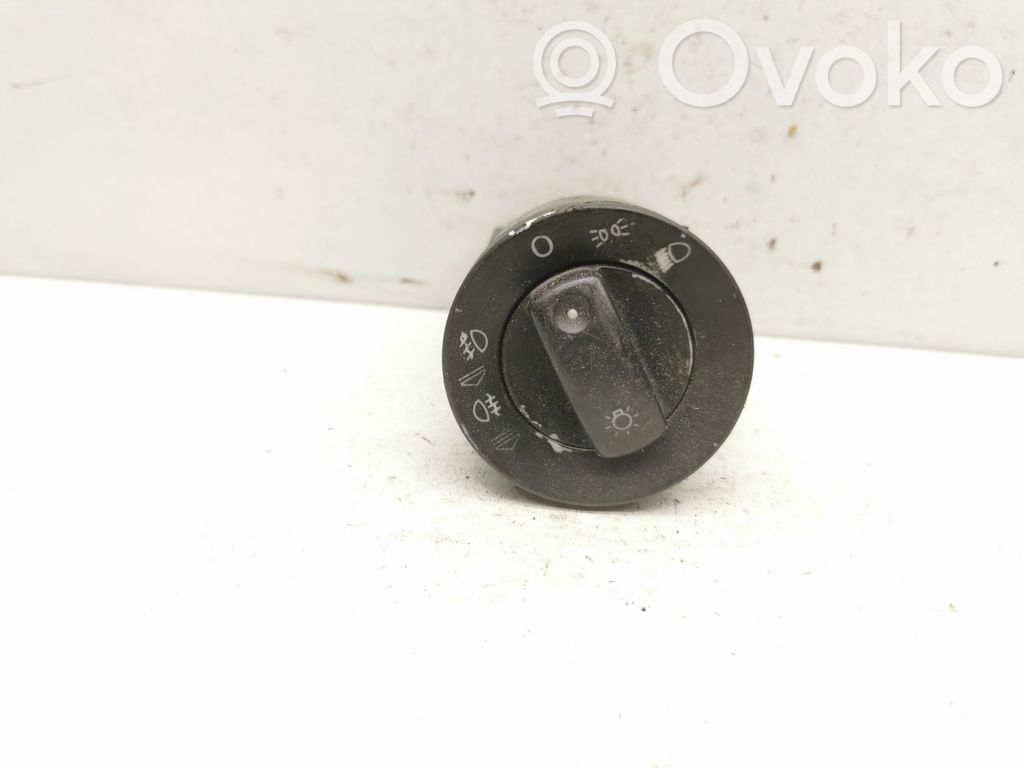 Audi A4 S4 B7 8E 8H Light switch 