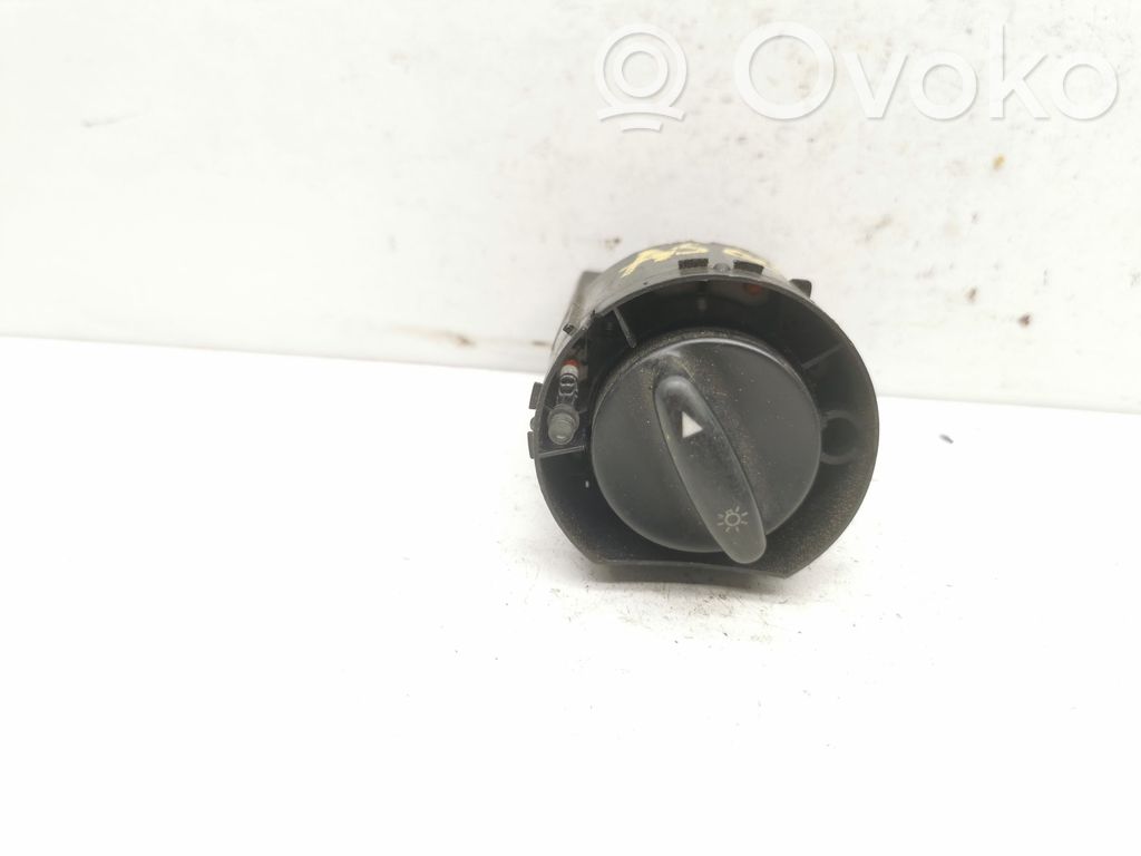 Audi A6 S6 C5 4B Light switch 