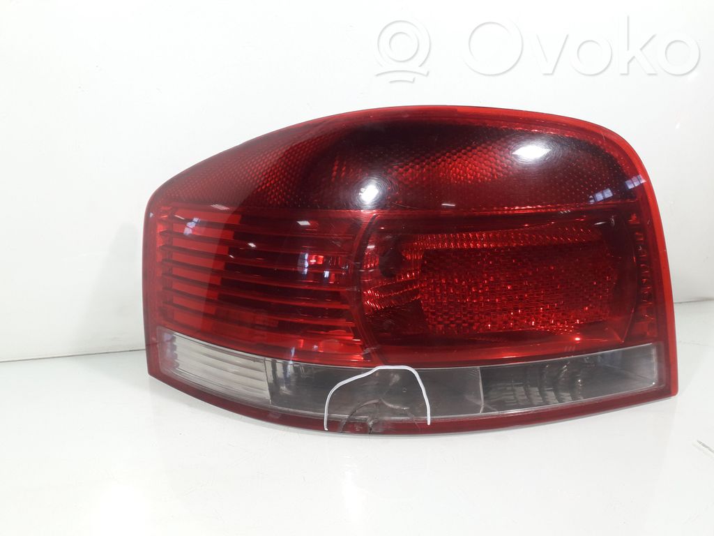 Audi A3 S3 8P Galinis žibintas kėbule 