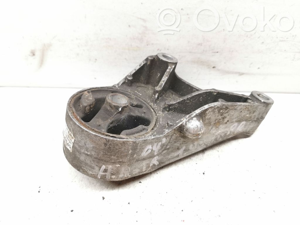 Opel Astra H Engine mount bracket 
