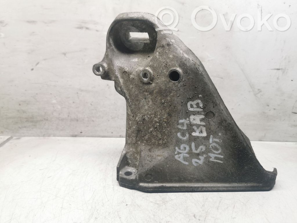 Audi A6 S6 C4 4A Engine mounting bracket 