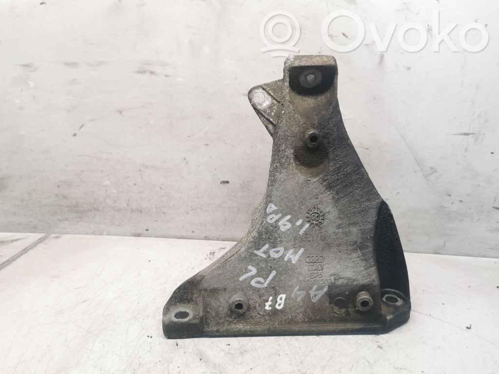 Audi A4 S4 B7 8E 8H Engine mounting bracket 